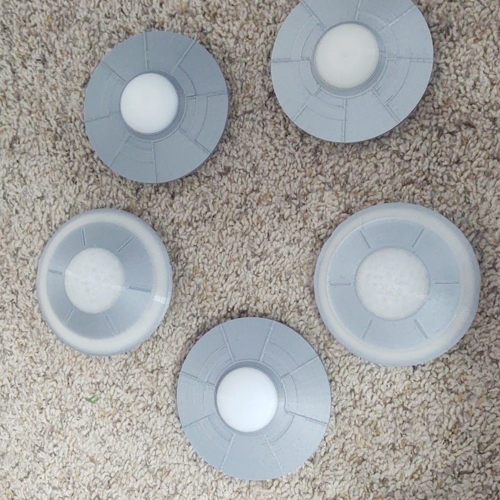 Set of 5 slightly imperfect or discontinued UFO models decor collection area 51